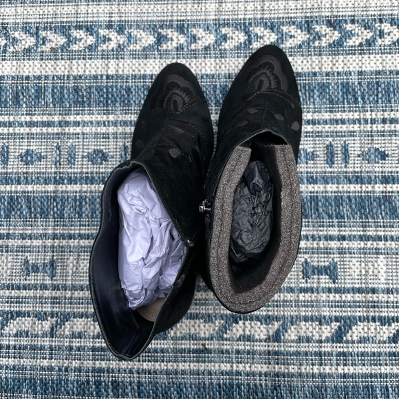 The Cutest Floral Black Embroidered Suede Booties - Picture 5 of 10